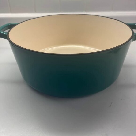 Cuisinart Dutch Oven Casserole Dish Cast Iron Teal 7 Quart - Picture 6 of 7